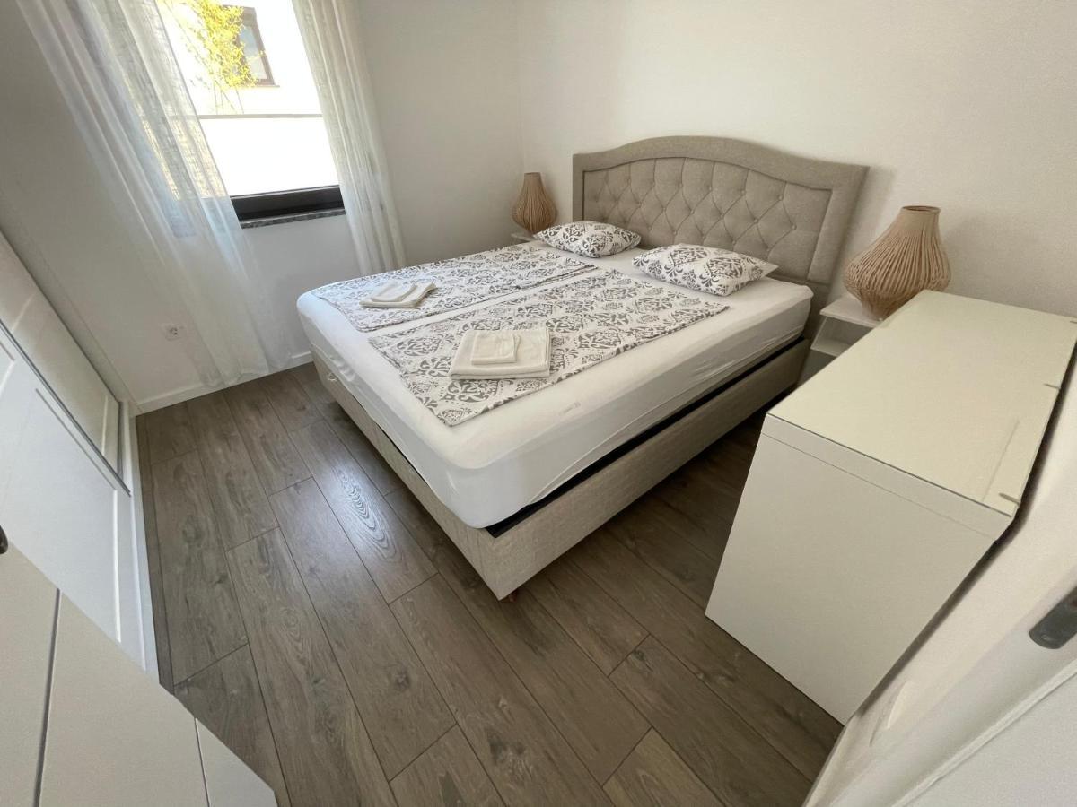 Vila Softic Amra 우마그 외부 사진